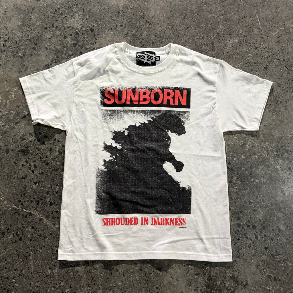 SHROUDED WHITE TEE