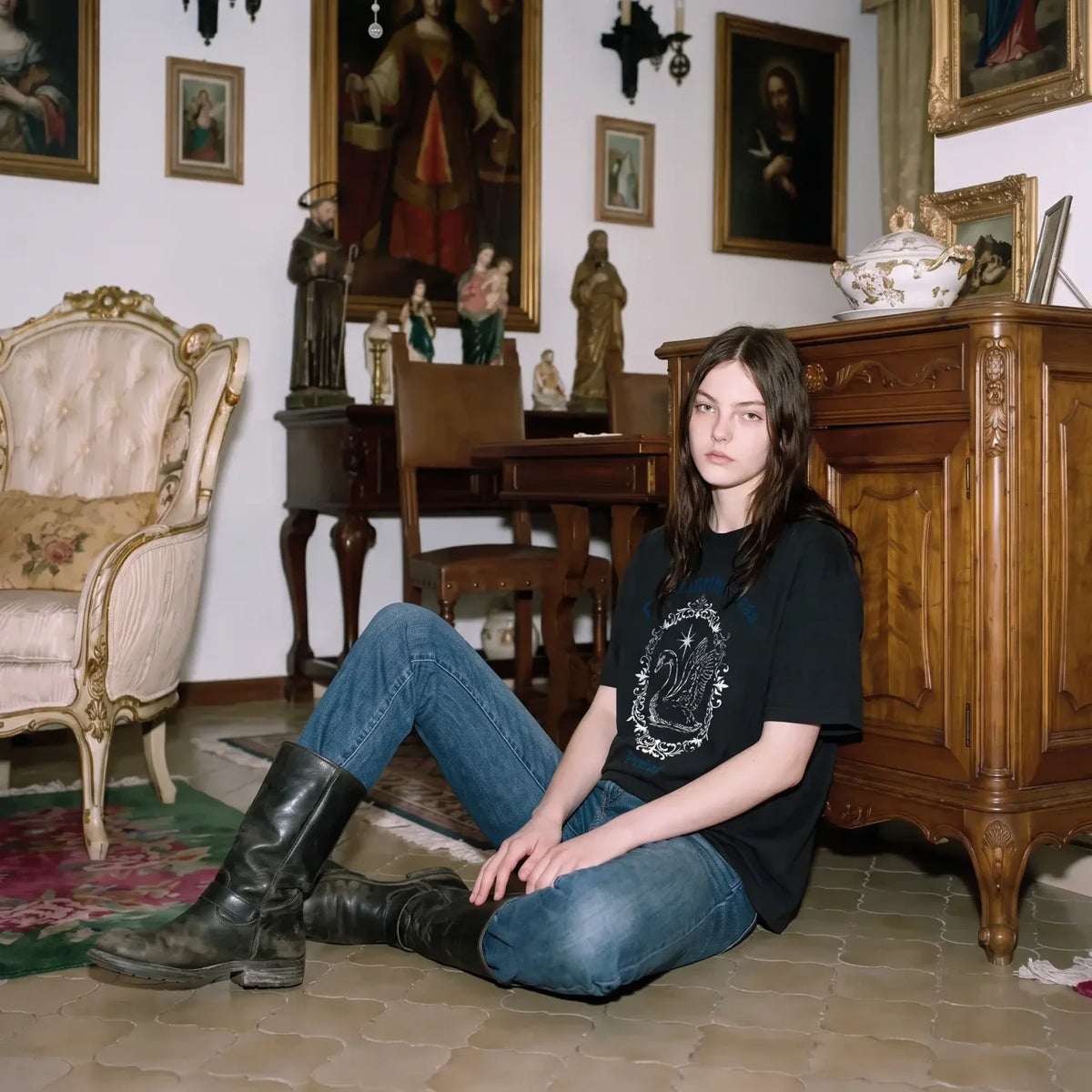 HEAVENLY DISTURBANCE BLACK TEE
