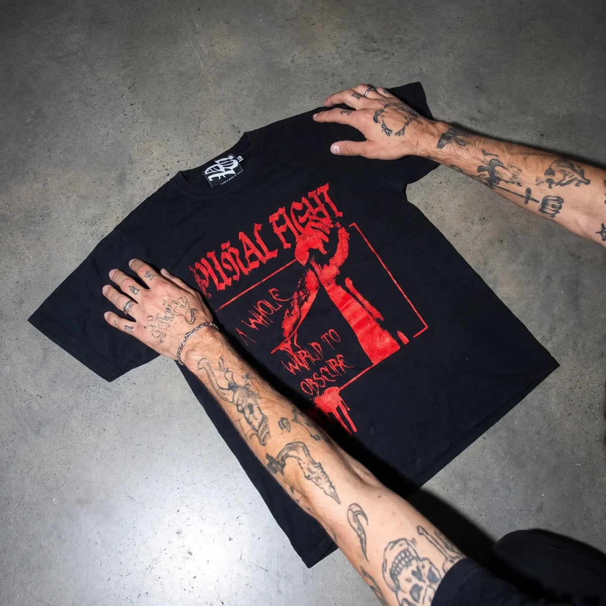 SHEDDING SKIN BLACK TEE